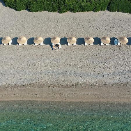 Niriides Resort Gytheio Exteriör bild
