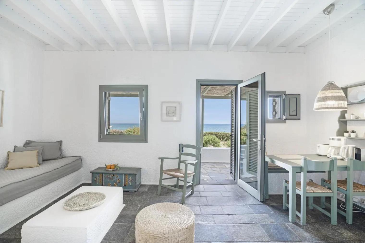 Niriides Resort Gytheio Exteriör bild