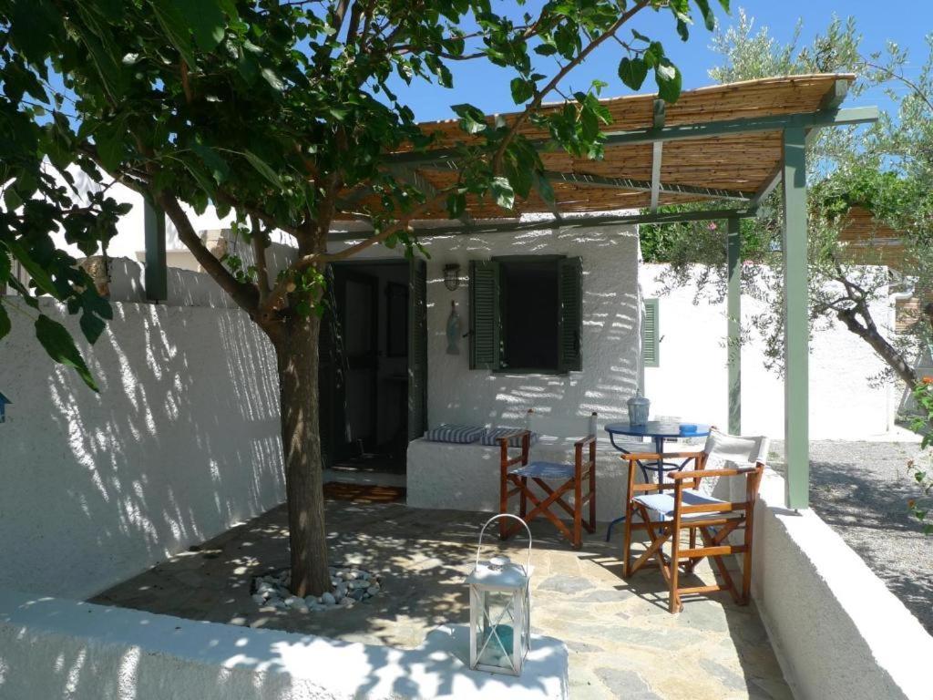 Niriides Resort Gytheio Rum bild